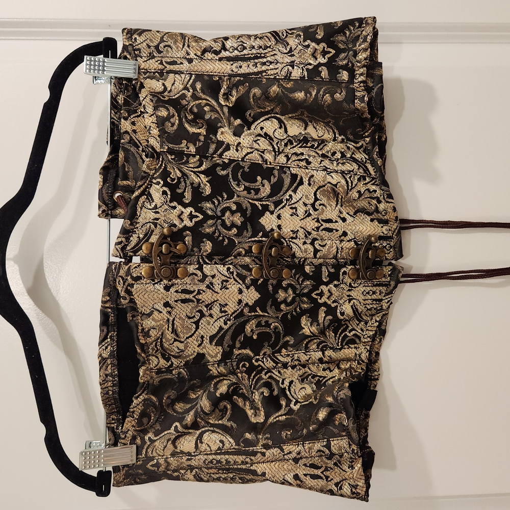 Elegant Black and Gold Brocade Underbust Corset Cincher